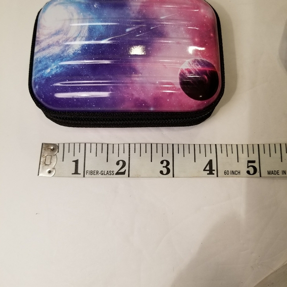 Tin unicorn coin purse - Picture 3 of 3